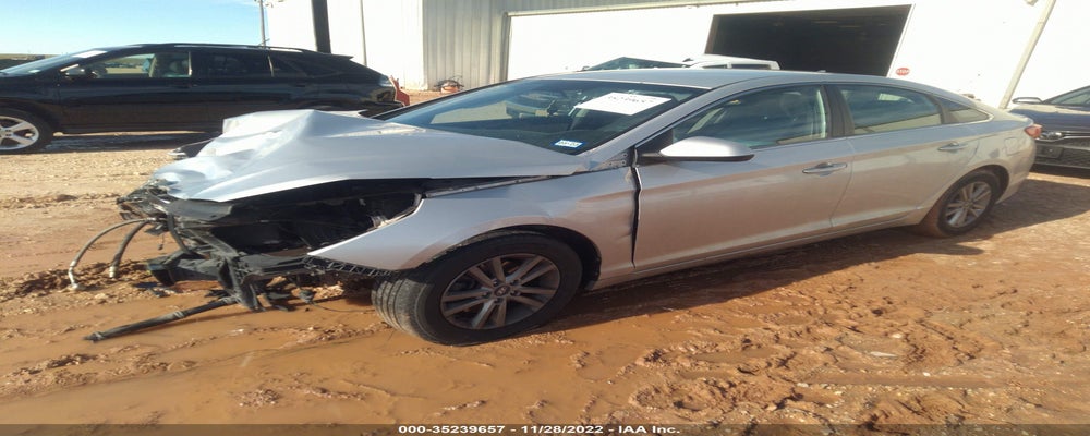 5NPE24AF2HH493849 2017 HYUNDAI SONATA photo no. 2