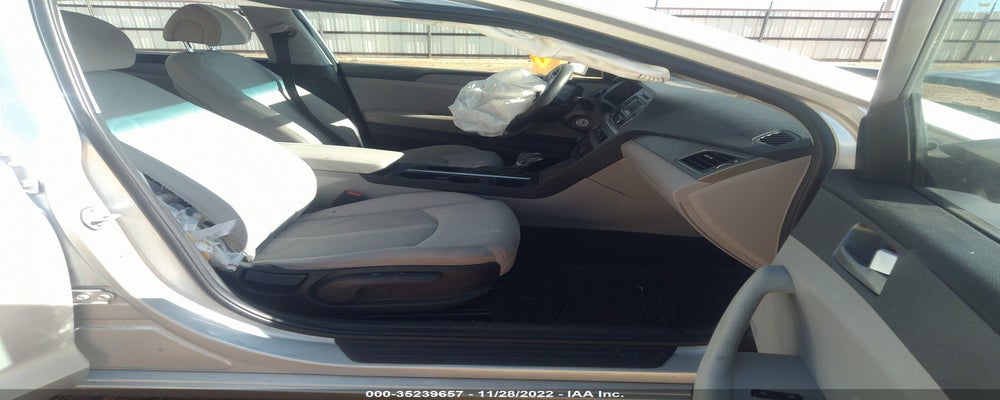 5NPE24AF2HH493849 2017 HYUNDAI SONATA photo no. 5