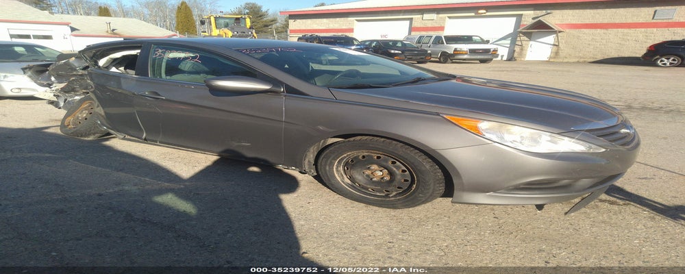 5NPEB4AC0EH819519 2014 HYUNDAI SONATA photo no. 1