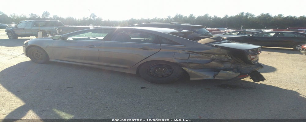 5NPEB4AC0EH819519 2014 HYUNDAI SONATA photo no. 3