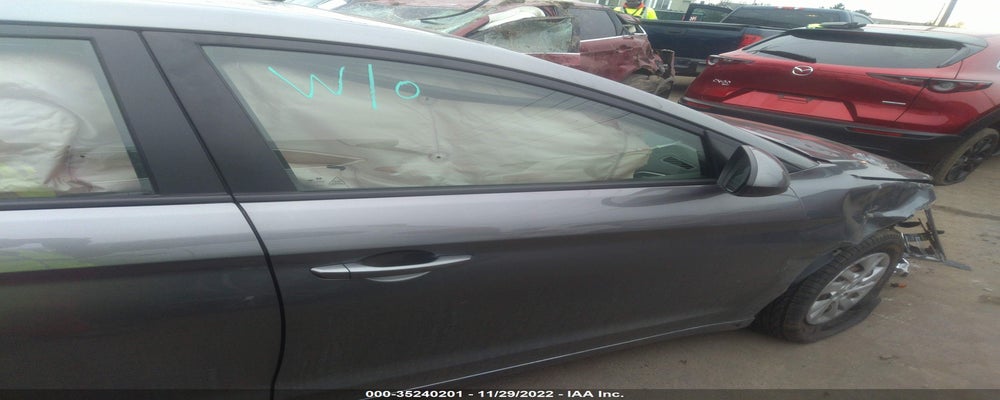5NPD74LFXJH252878 2018 HYUNDAI ELANTRA photo no. 5