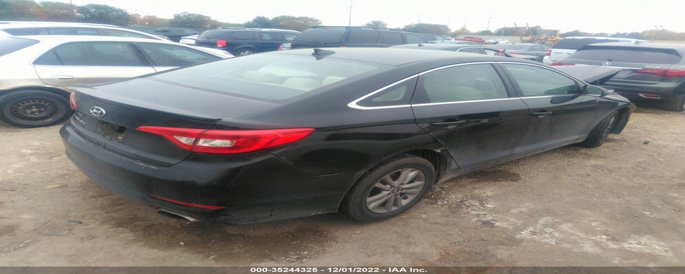 5NPE24AF2HH527983 2017 HYUNDAI SONATA photo no. 4