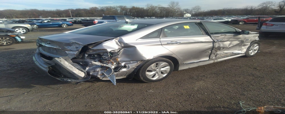 KMHEC4A44DA070358 2013 HYUNDAI SONATA HYBRID photo no. 4
