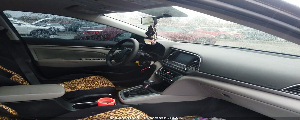 5NPD84LF5HH092044 2017 HYUNDAI ELANTRA photo no. 5