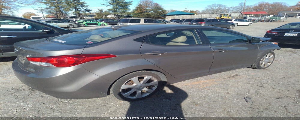 5NPDH4AE6DH445671 2013 HYUNDAI ELANTRA photo no. 4