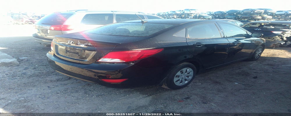 KMHCT4AEXGU992314 2016 HYUNDAI ACCENT photo no. 4
