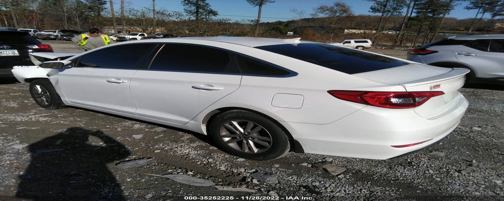 5NPE24AF3GH419225 2016 HYUNDAI SONATA photo no. 3