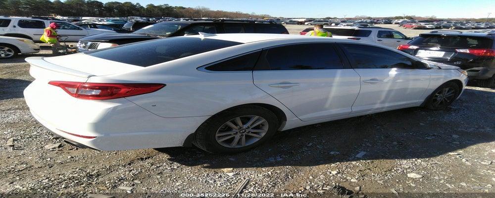 5NPE24AF3GH419225 2016 HYUNDAI SONATA photo no. 4