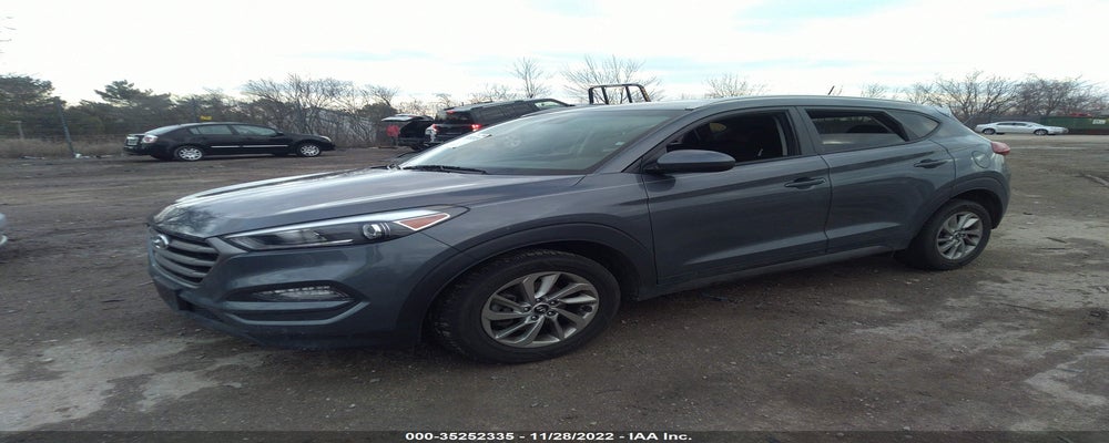 KM8J3CA45GU127677 2016 HYUNDAI TUCSON photo no. 2