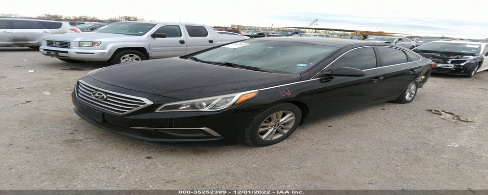 5NPE24AF0GH271583 2016 HYUNDAI SONATA photo no. 2