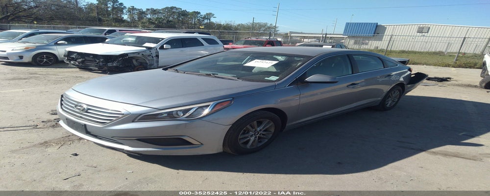 5NPE24AF6HH505243 2017 HYUNDAI SONATA photo no. 2