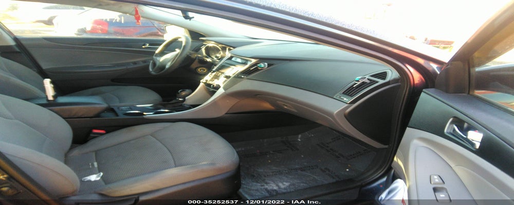 5NPEB4AC3DH789804 2013 HYUNDAI SONATA photo no. 5