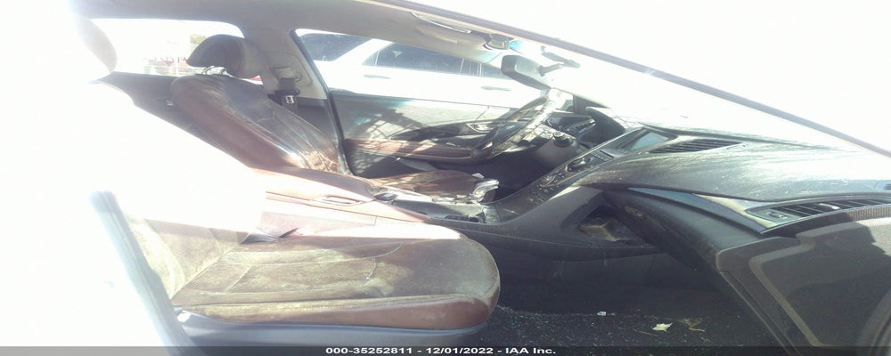 KMHFG4JG8CA121118 2012 HYUNDAI AZERA photo no. 5