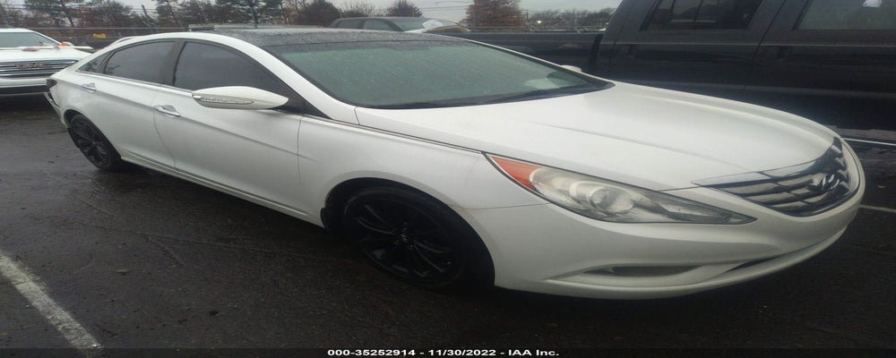5NPEC4AB7BH204966 2011 HYUNDAI SONATA photo no. 18