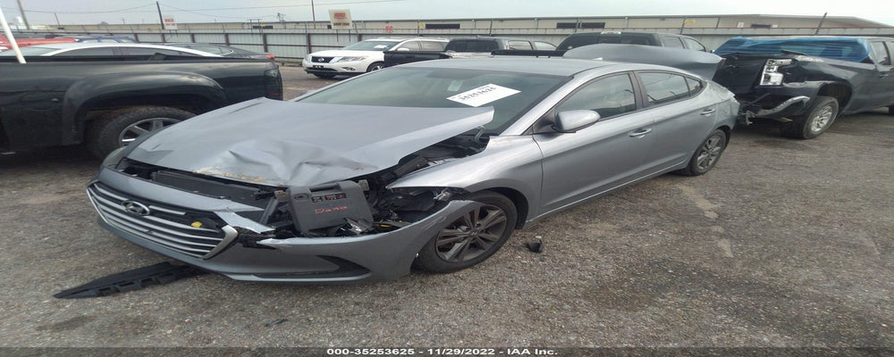 5NPD84LF8HH130706 2017 HYUNDAI ELANTRA photo no. 2