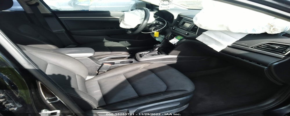 KMHD74LF9JU562974 2018 HYUNDAI ELANTRA photo no. 5