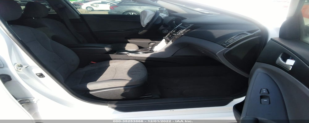 5NPEB4AC4EH857481 2014 HYUNDAI SONATA photo no. 5