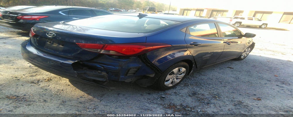 5NPDH4AE1GH729133 2016 HYUNDAI ELANTRA photo no. 4