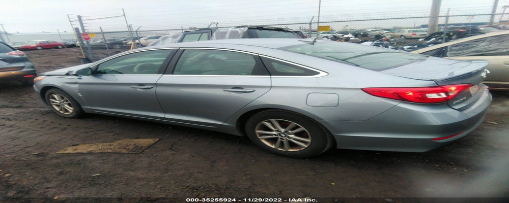 5NPE24AFXHH580849 2017 HYUNDAI SONATA photo no. 3