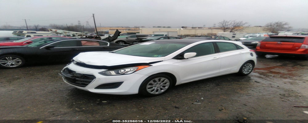 KMHD35LH1HU352821 2017 HYUNDAI ELANTRA GT photo no. 2