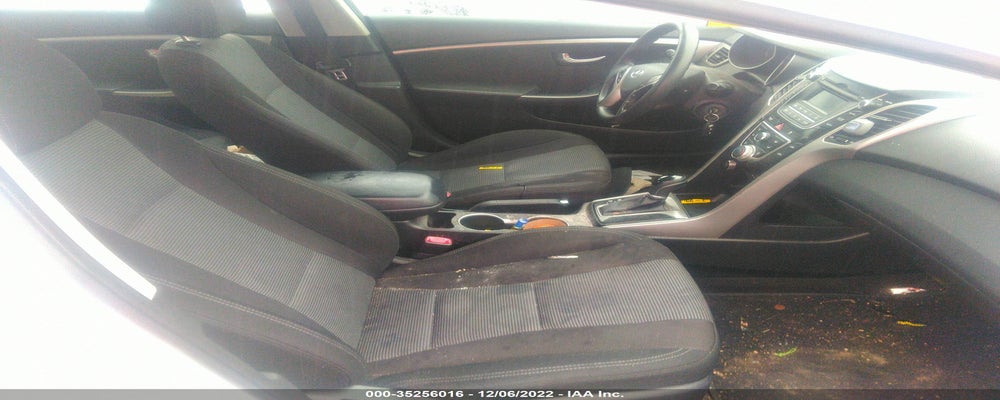 KMHD35LH1HU352821 2017 HYUNDAI ELANTRA GT photo no. 5