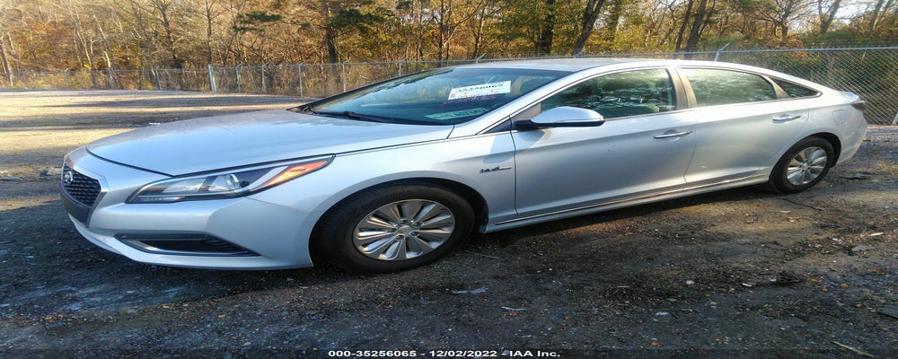 KMHE24L1XHA060445 2017 HYUNDAI SONATA HYBRID photo no. 2