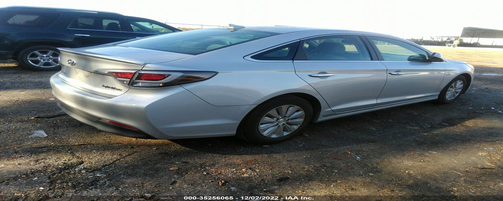KMHE24L1XHA060445 2017 HYUNDAI SONATA HYBRID photo no. 4