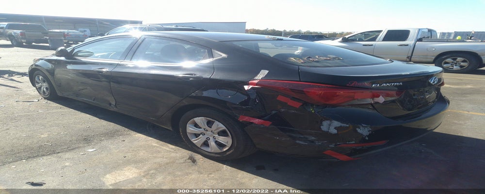 5NPDH4AE4GH711564 2016 HYUNDAI ELANTRA photo no. 3