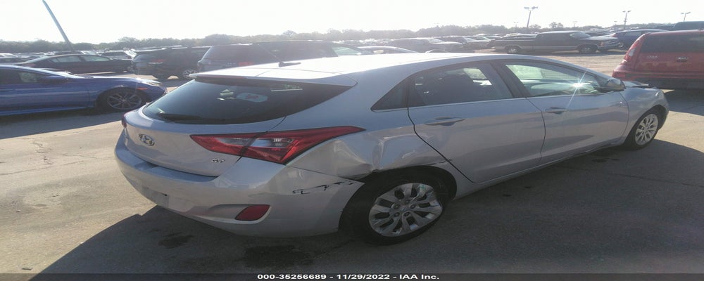 KMHD35LH8HU379255 2017 HYUNDAI ELANTRA photo no. 4