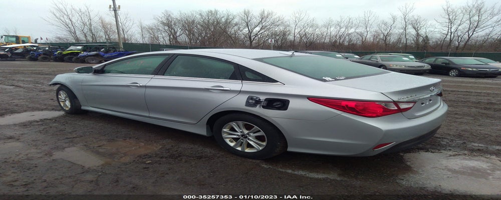 5NPEB4AC0EH931057 2014 HYUNDAI SONATA photo no. 3