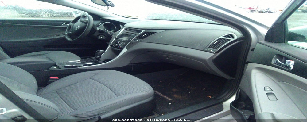5NPEB4AC0EH931057 2014 HYUNDAI SONATA photo no. 5
