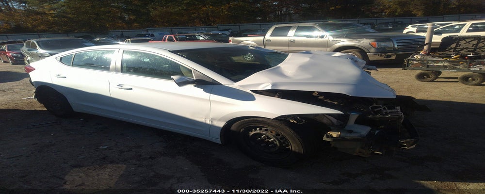 5NPD74LF8JH392654 2018 HYUNDAI ELANTRA photo no. 1