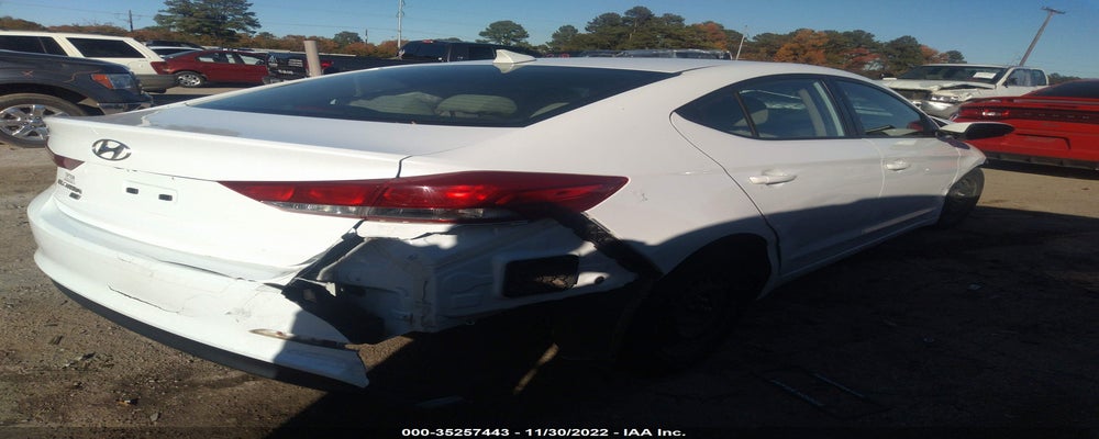 5NPD74LF8JH392654 2018 HYUNDAI ELANTRA photo no. 4