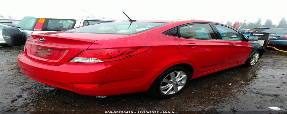 KMHCU4AE0DU299440 2013 HYUNDAI ACCENT photo no. 4