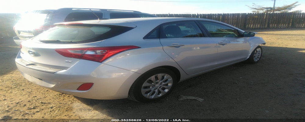 KMHD35LH7GU321149 2016 HYUNDAI ELANTRA GT photo no. 4