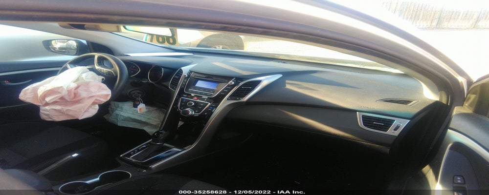 KMHD35LH7GU321149 2016 HYUNDAI ELANTRA GT photo no. 5