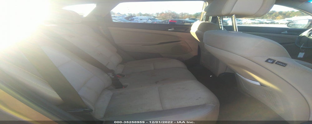KM8J3CA41GU038396 2016 HYUNDAI TUCSON photo no. 8