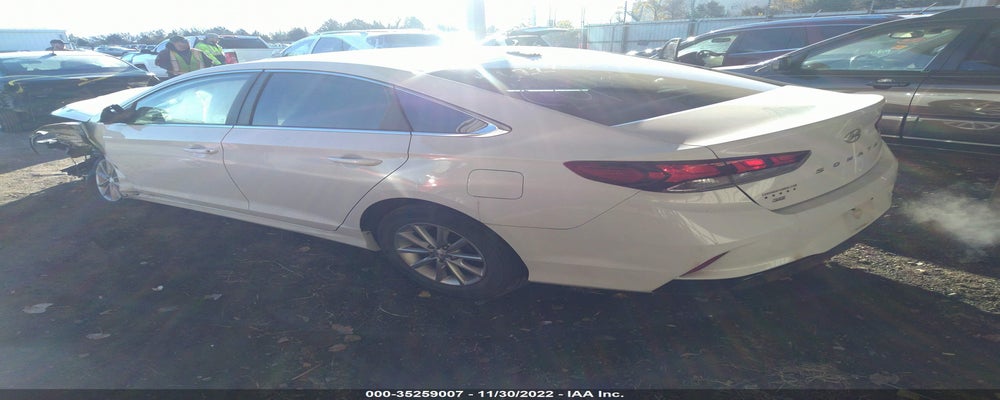 5NPE24AFXJH622815 2018 HYUNDAI SONATA photo no. 3