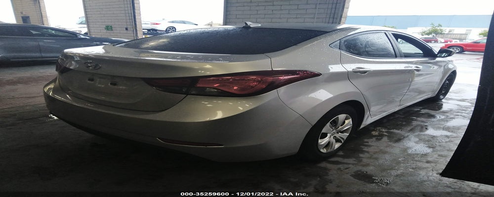 5NPDH4AE5GH740961 2016 HYUNDAI ELANTRA photo no. 4
