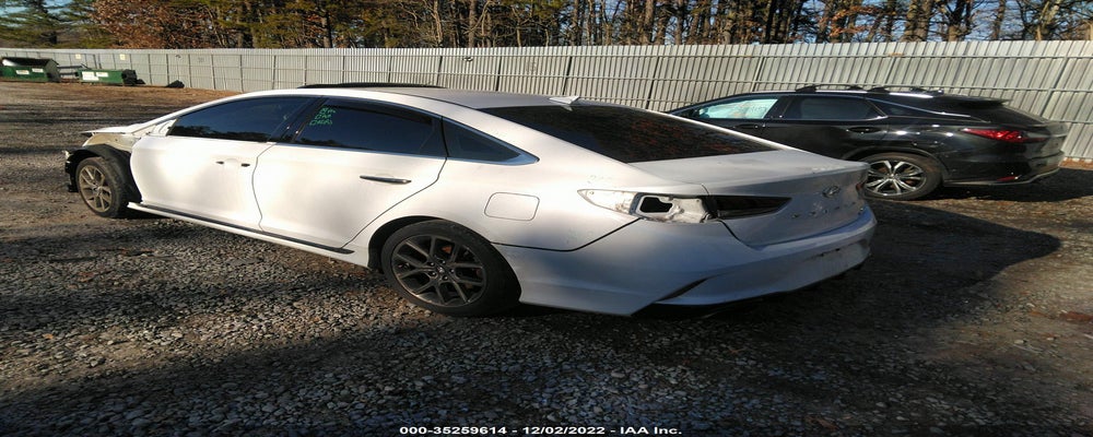 5NPE34AB6JH672105 2018 HYUNDAI SONATA photo no. 3