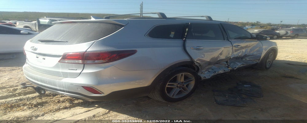 KM8SR4HF6HU252558 2017 HYUNDAI SANTA FE photo no. 4