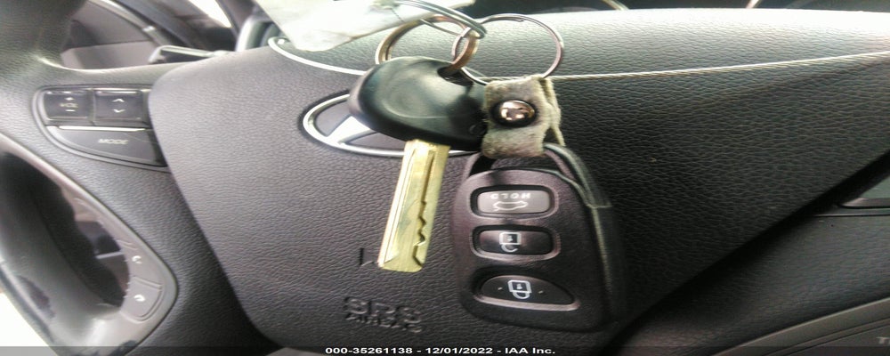 5NPEB4AC3BH281247 2011 HYUNDAI SONATA photo no. 11