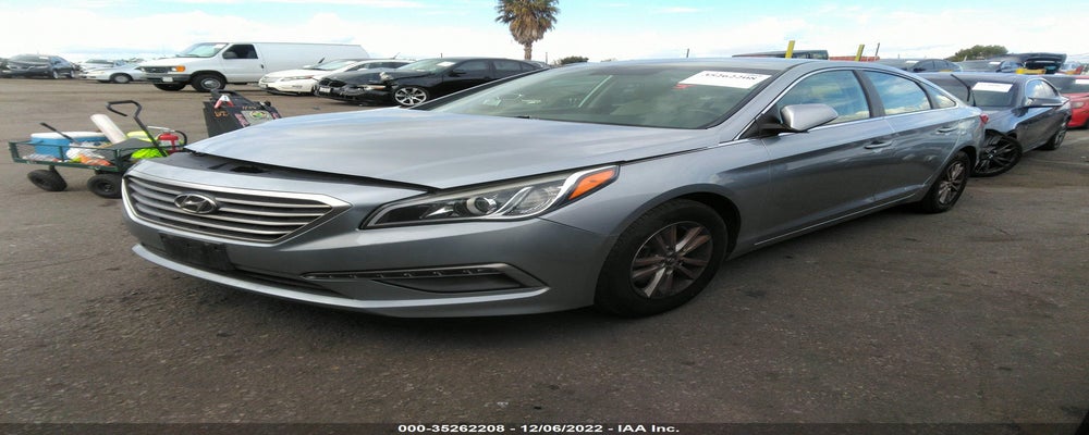 5NPE24AF6FH068244 2015 HYUNDAI SONATA photo no. 2