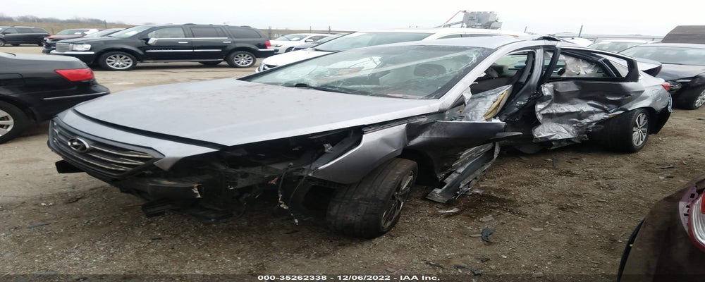5NPE34AF9FH169971 2015 HYUNDAI SONATA photo no. 2