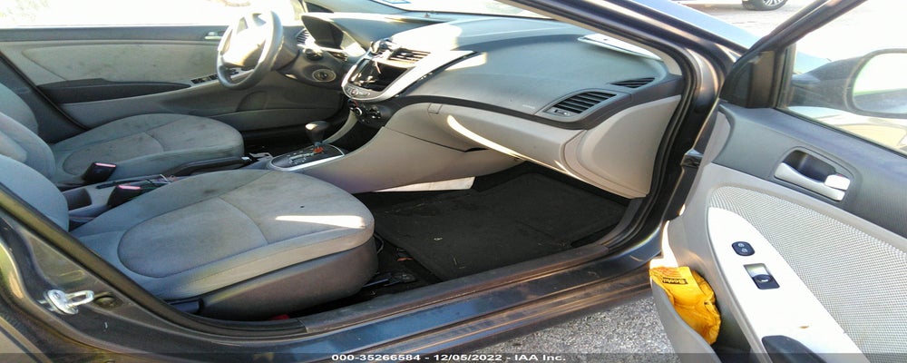 KMHCT4AEXDU387723 2013 HYUNDAI ACCENT photo no. 5
