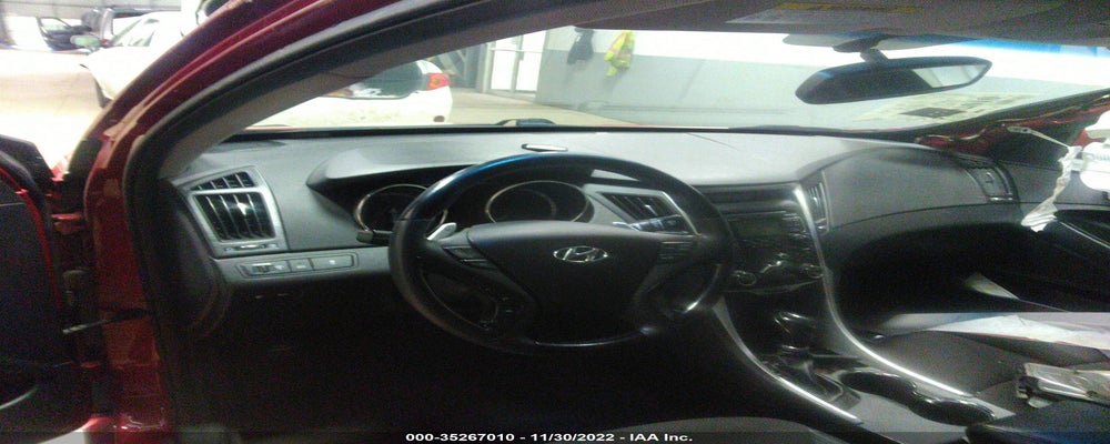 5NPEC4AB7BH196318 2011 HYUNDAI SONATA photo no. 5