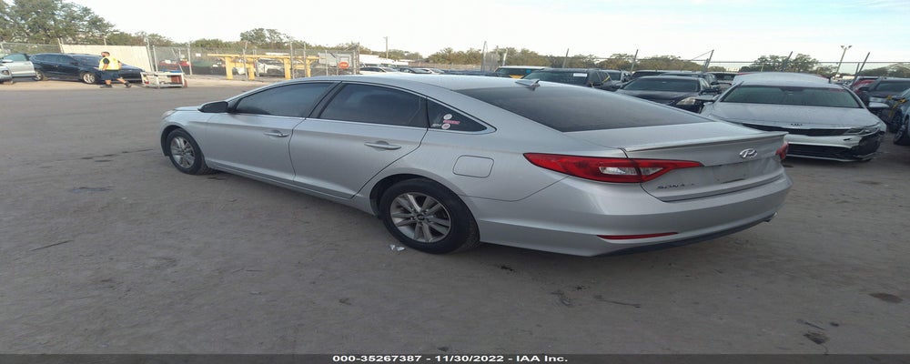 5NPE24AF9FH002674 2015 HYUNDAI SONATA photo no. 3
