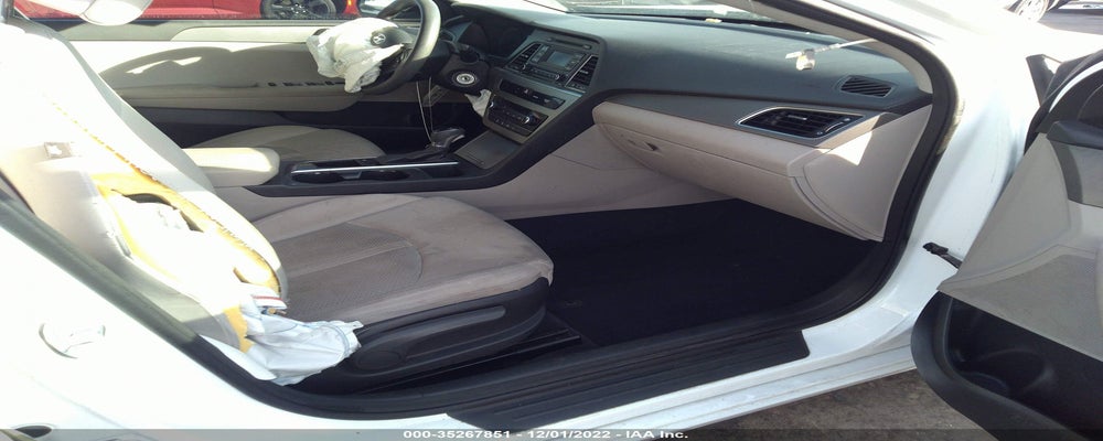 5NPE24AF8FH196565 2015 HYUNDAI SONATA photo no. 5