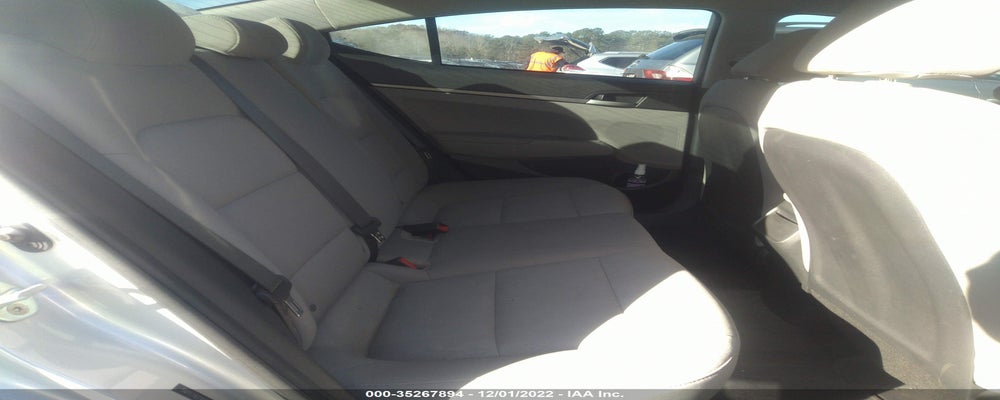 5NPD74LFXHH141581 2017 HYUNDAI ELANTRA photo no. 8