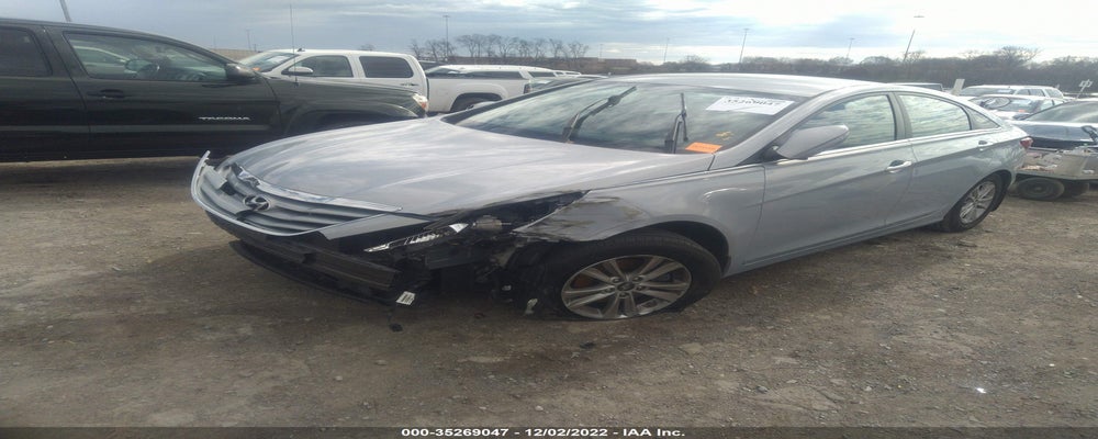5NPEB4AC0DH748448 2013 HYUNDAI SONATA photo no. 2